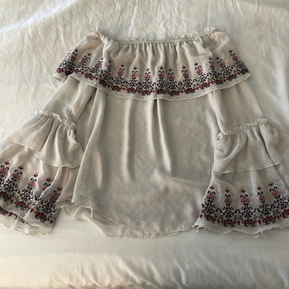 SALE WHBM off the shoulder blouse